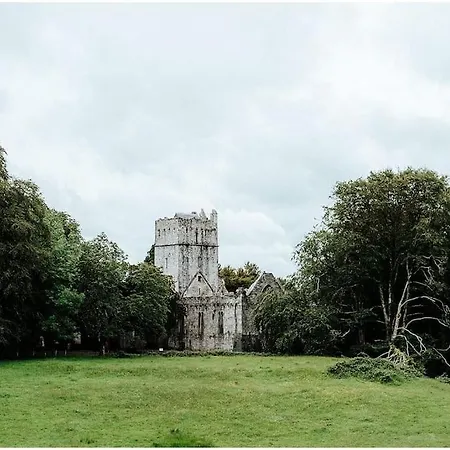 Chapel Place, Town Centre アパート